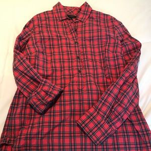 Jcrew mini plaid buttoned tip